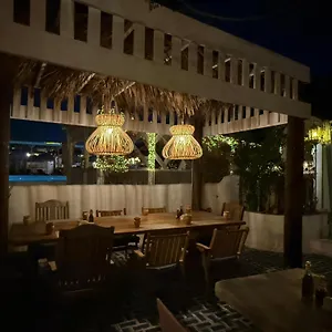 banan-beach.sharjah-hotels.com/