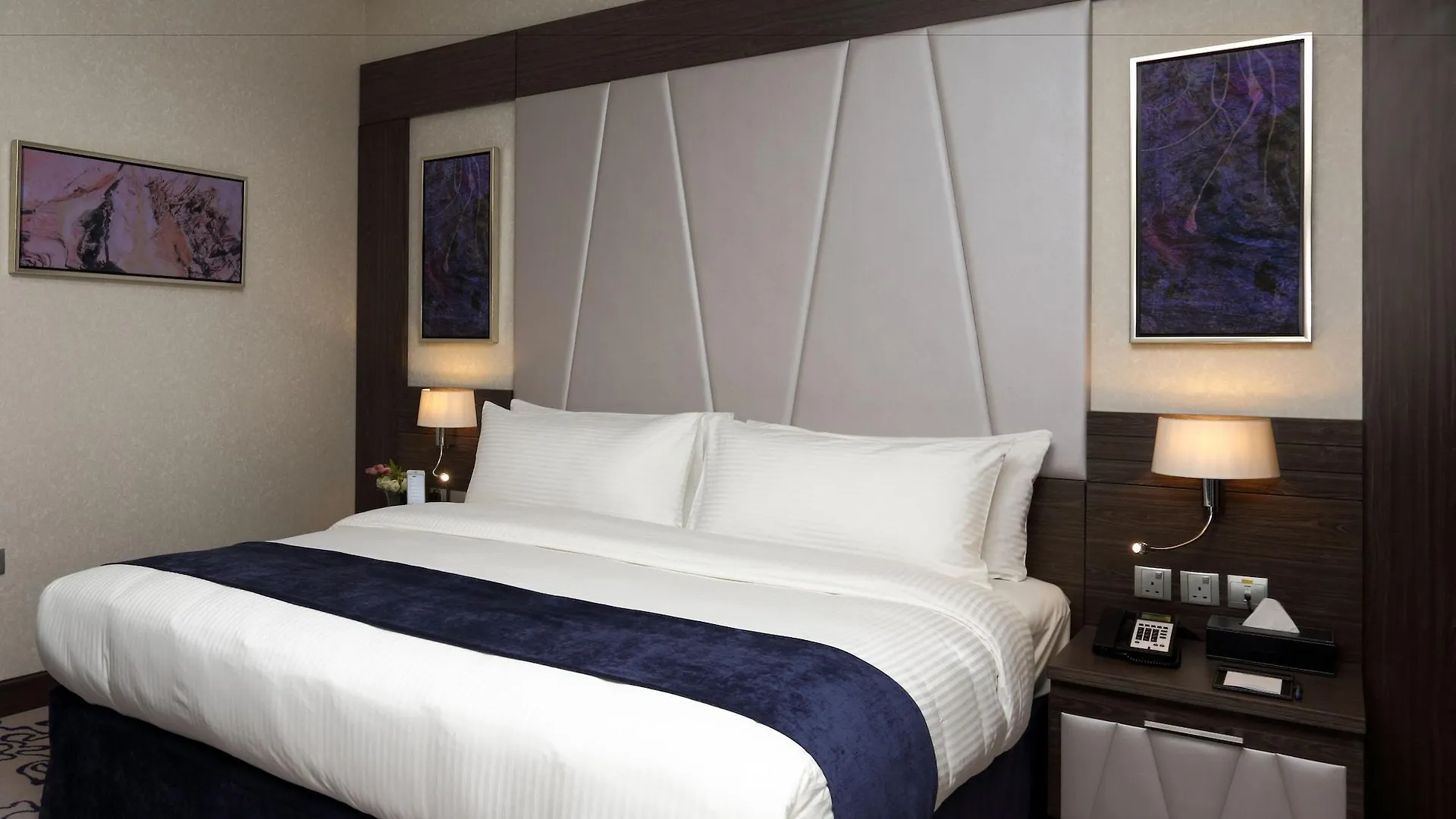 Swiss Flora Royal Hotel Riyadh 4*,