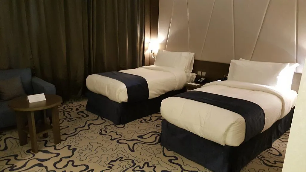 Swiss Flora Royal Hotel Riyadh 4*,